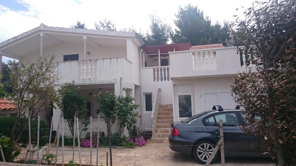 Apartments Mas-Rafaj วีร์ ภายนอก รูปภาพ